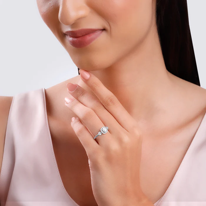 Silver Gracious Look Ring - Image 3