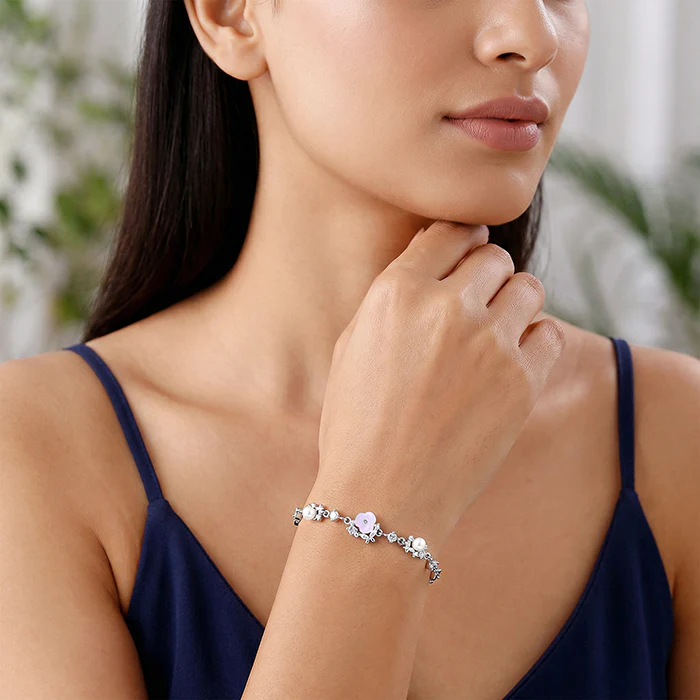 Silver Heart Grace Bracelet - Image 3