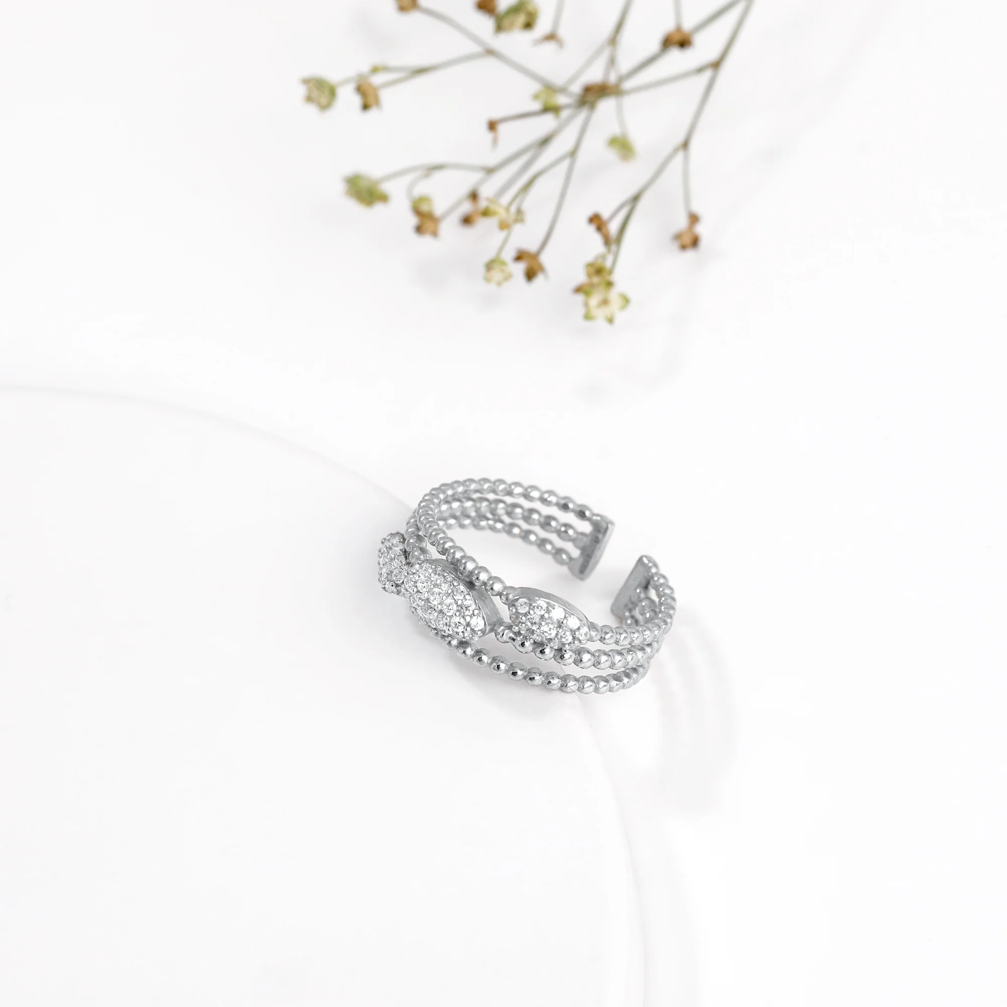 Silver Layered Bead Ring - Image 4