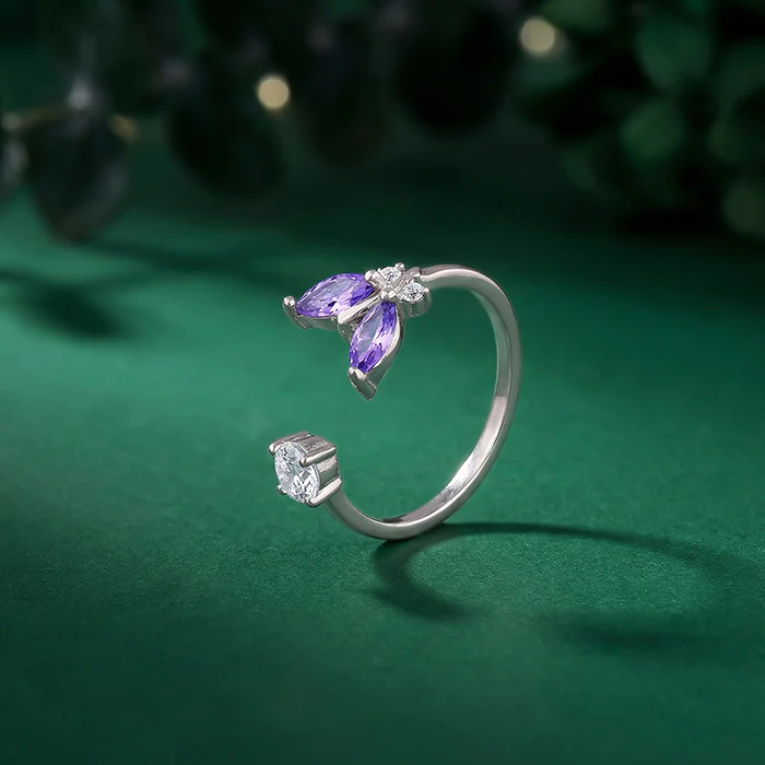 Silver Mermaid Muse Ring - Image 2