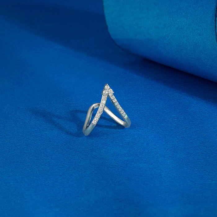 Silver Nargis Vanki Ring - Image 2
