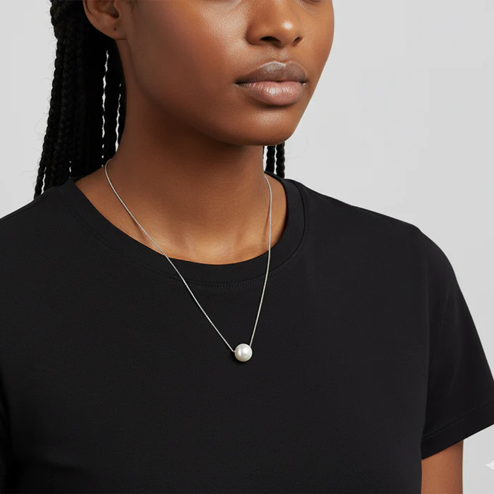Anushka Sharma Silver White Pearl Moon Necklace - Image 6