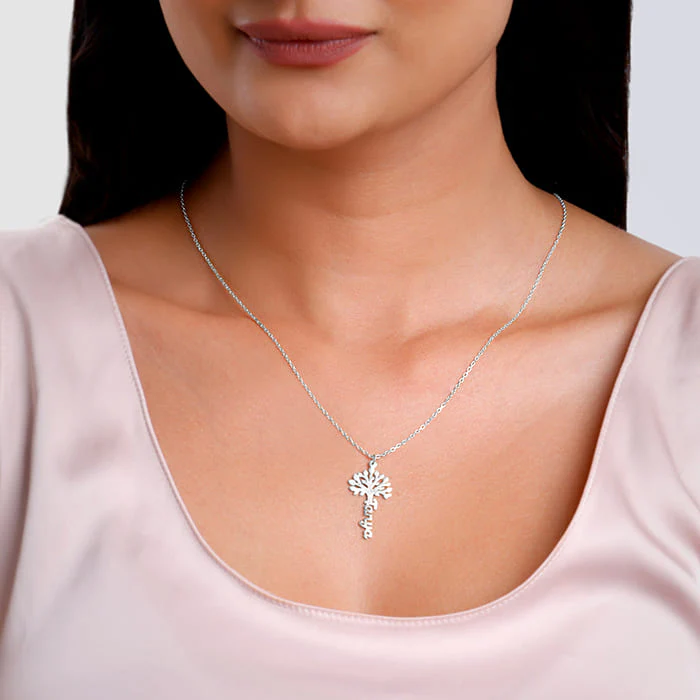 Silver Personalised Tree of Names Pendant with Link Chain - Image 3