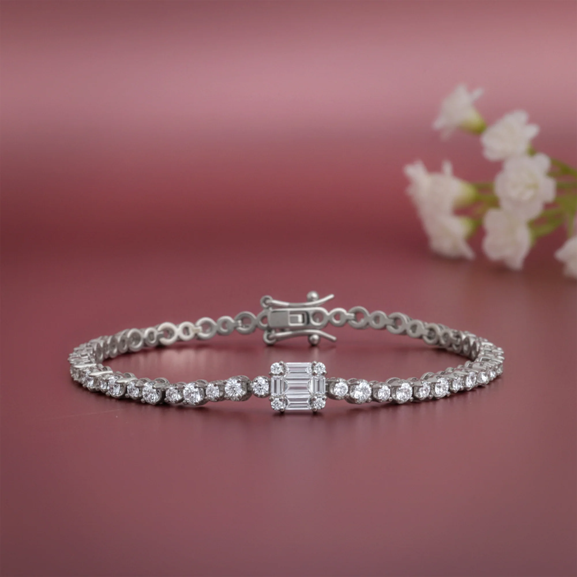 Silver Regal Halo Bracelet - Image 2