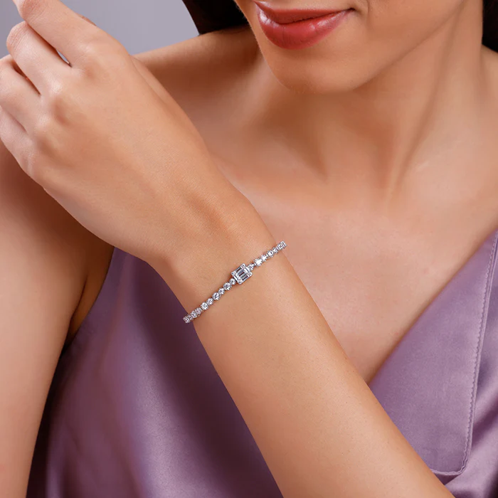 Silver Regal Halo Bracelet - Image 3