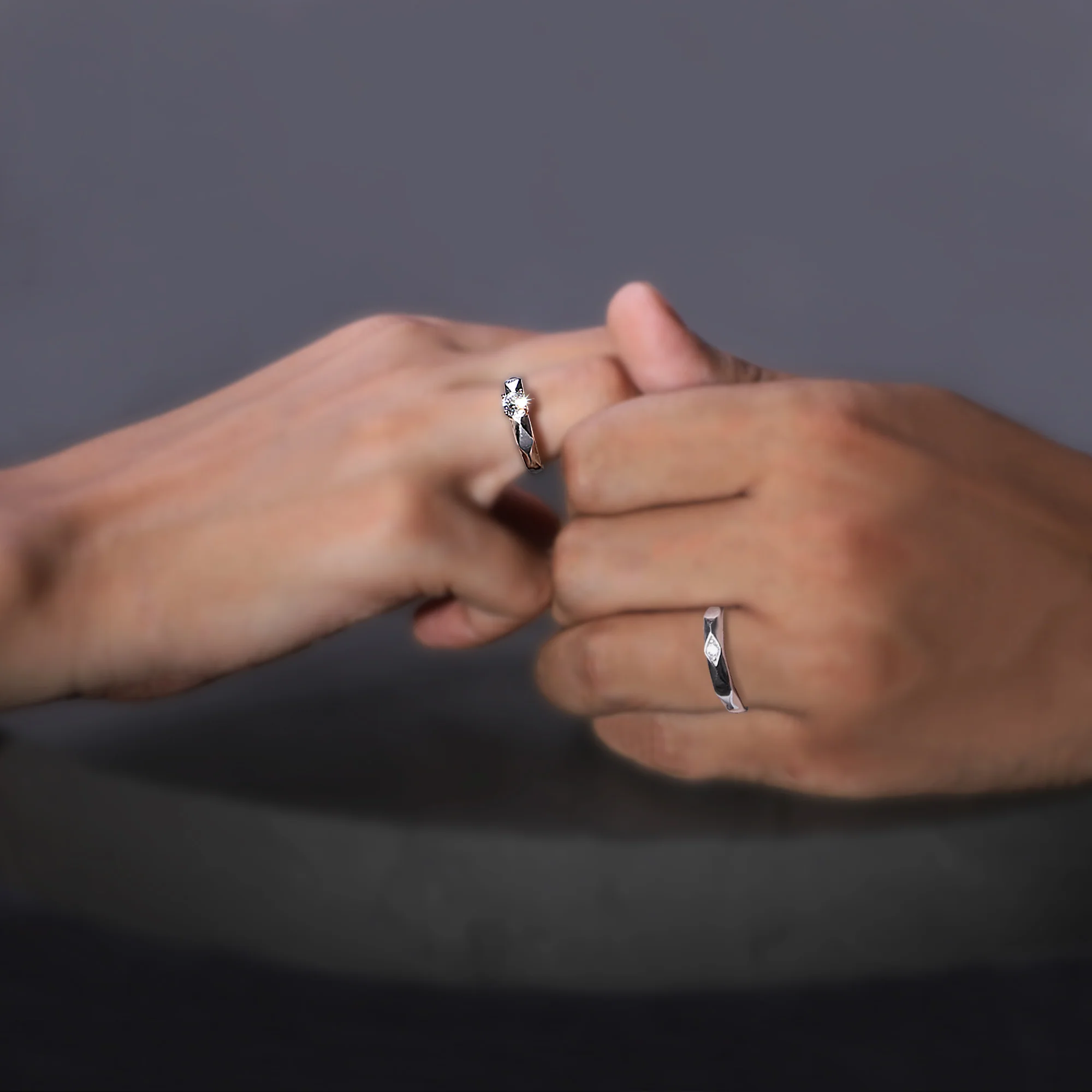 Silver Rhomb Couple Band - Image 3