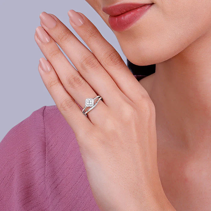 Silver Rounded Rhombus Ring - Image 3