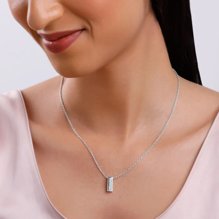 Silver Stellar Bar Pendant With Link Chain - Image 3