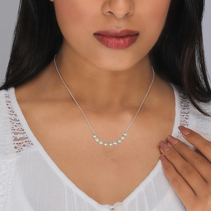 Silver Like Daffodils Necklace - Image 2