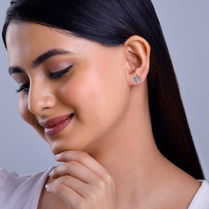 Silver Small Tear Drop Earrings - Image 3