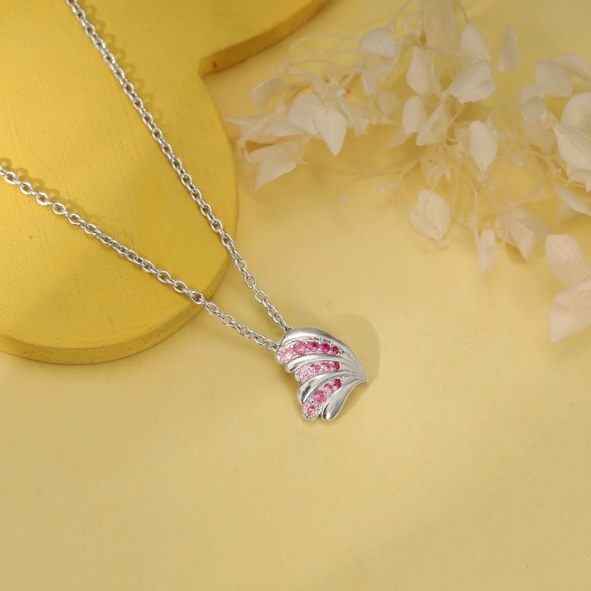 Silver Waveshell Pendant With Link Chain - Image 2