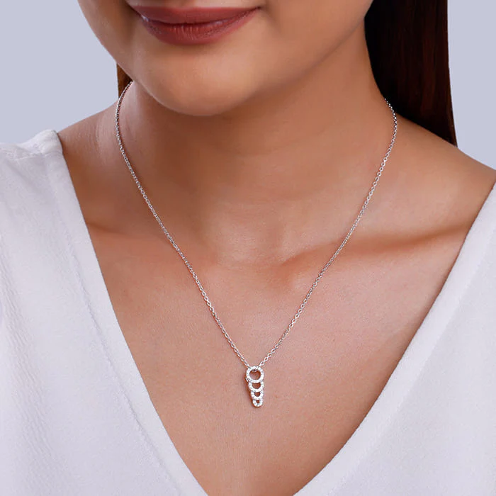 Silver Radiant Circle Pendant With Link Chain - Image 3