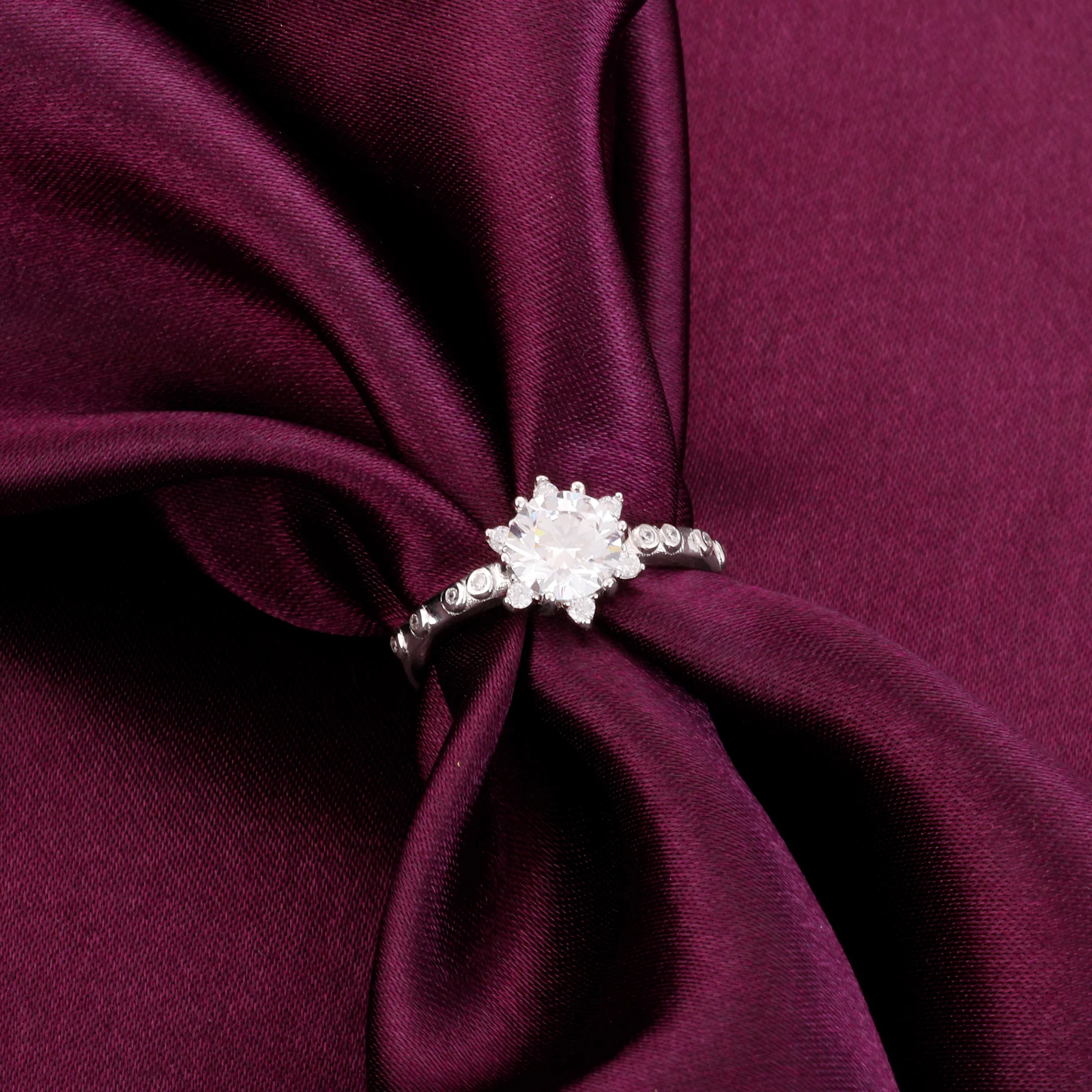 Silver Zircon Flower Rennaissance Ring - Image 2