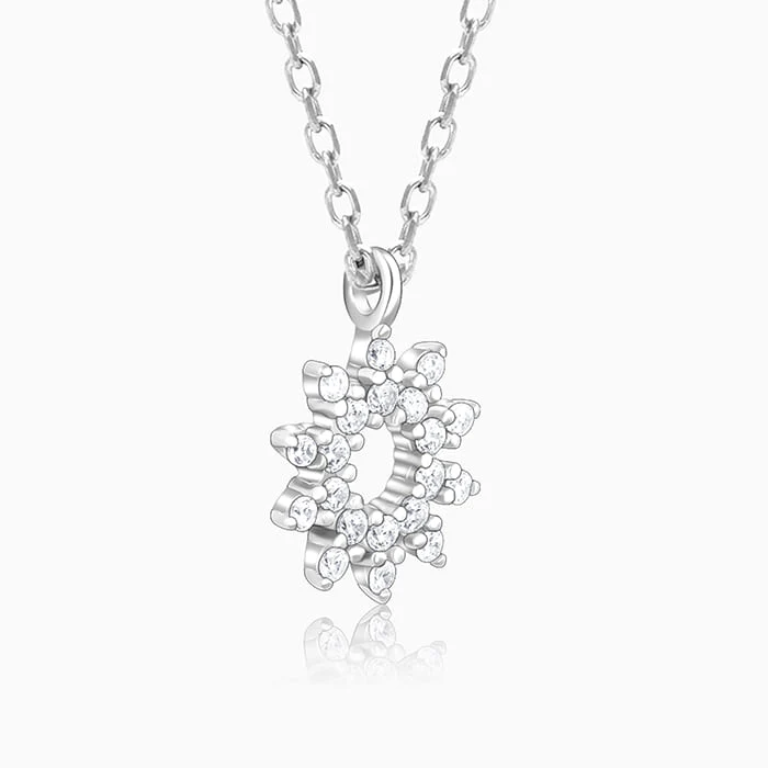 Sliver Sparkling Floral Pendant With Link Chain - Image 4