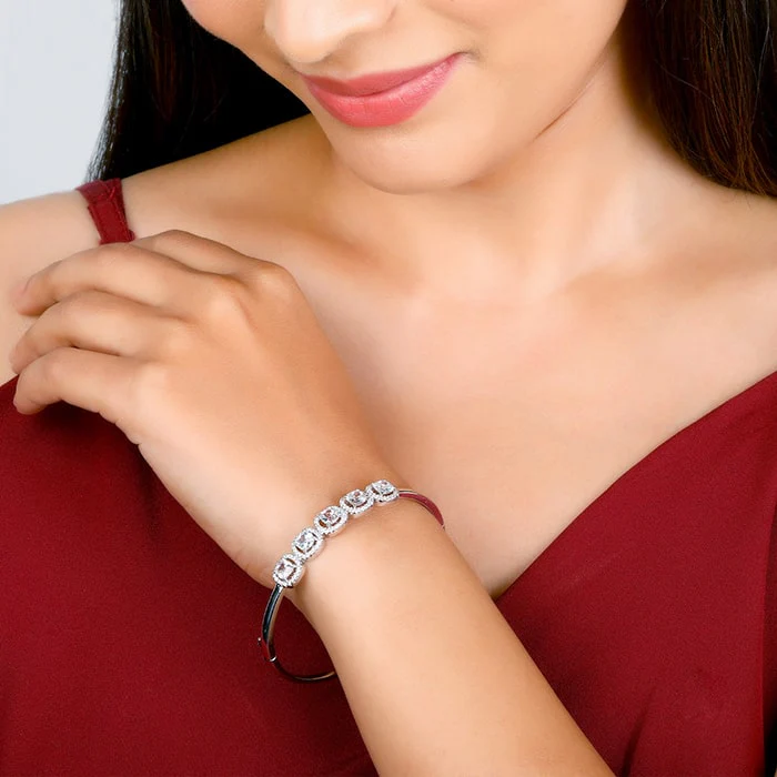 Silver Tales of Love Bracelet - Image 3