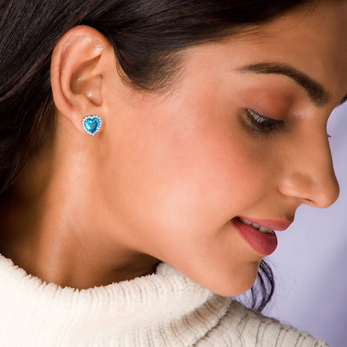 Silver Titanic Heart Of The Ocean Studs - Image 2