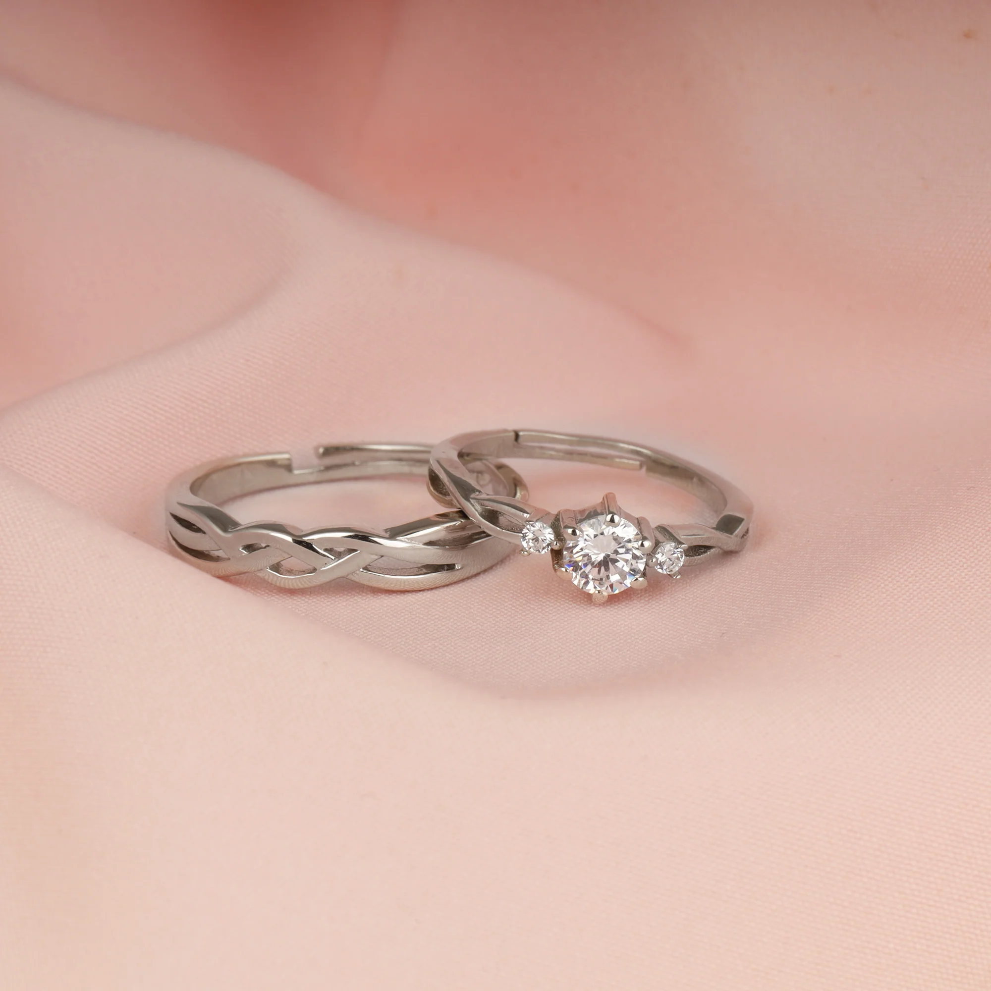 Silver Elegant Love Couples Rings - Image 2
